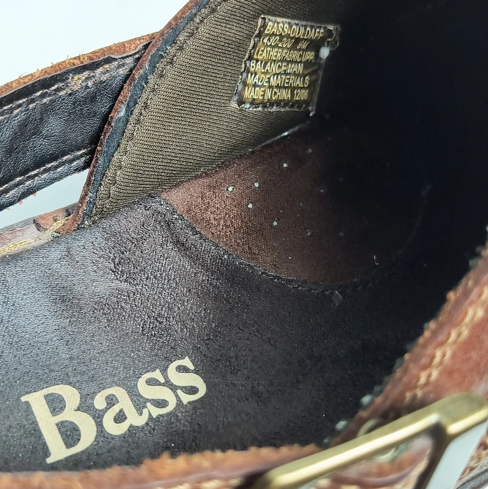 Bass these brown